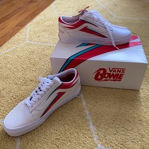 Limited Edition Vans Old Skool x Bowie